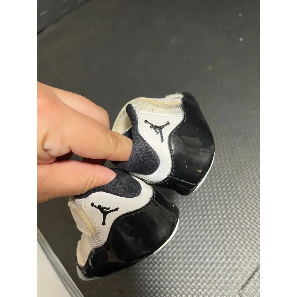 Nike Air Jordan 11 Retro Toddler Concord Sz 2C 378049-100 White Shoes Crib‎ Boot